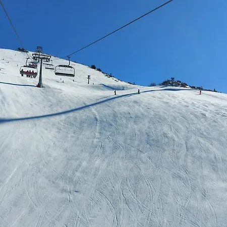 Apartma Krvavec - Cosy Mountain Retreat *