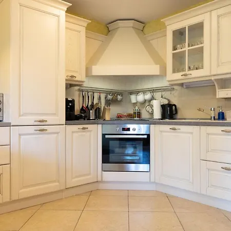 Apartma Krvavec - Cosy Mountain Retreat